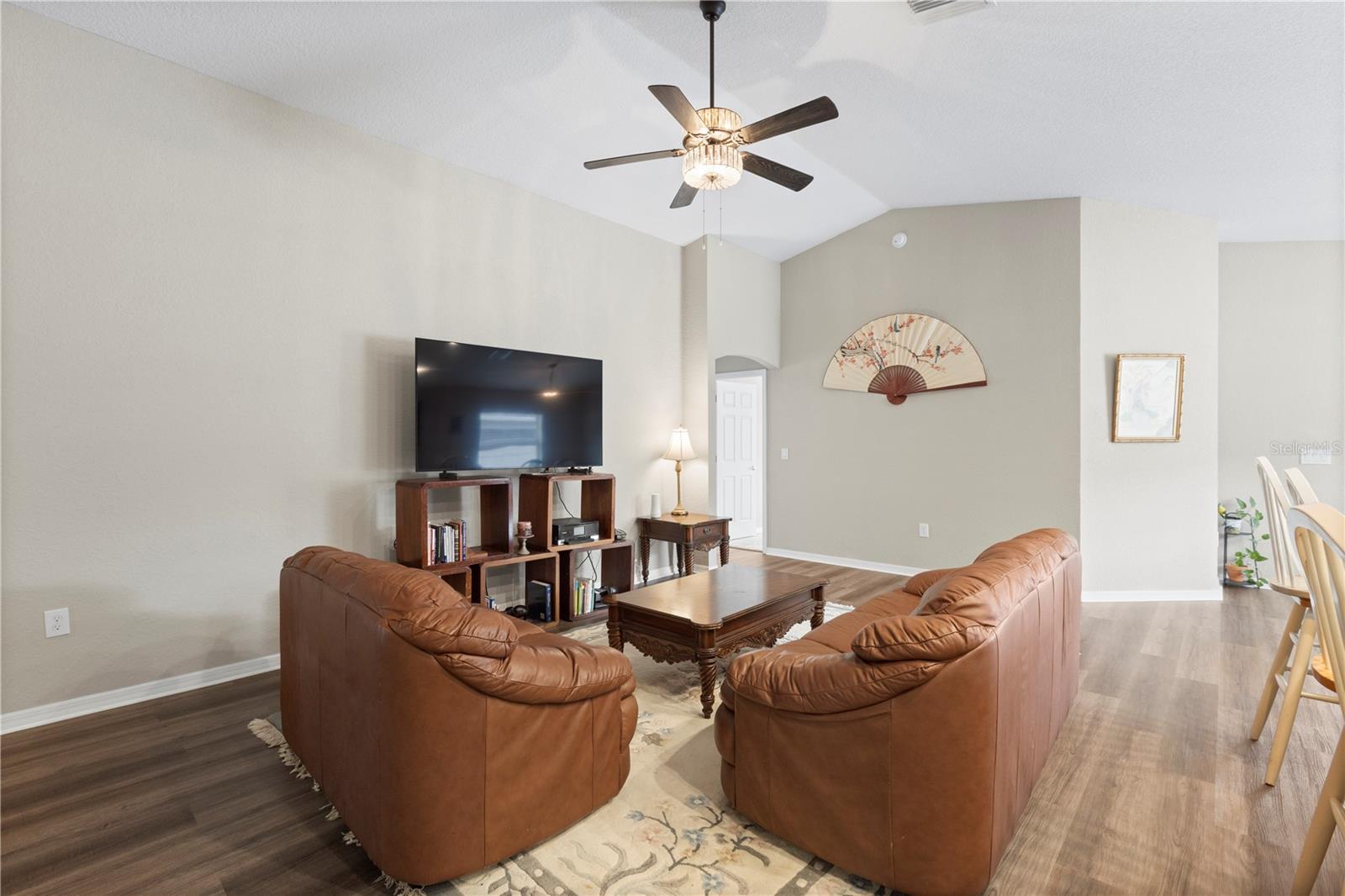 VINEYARD RESERVE - Residential