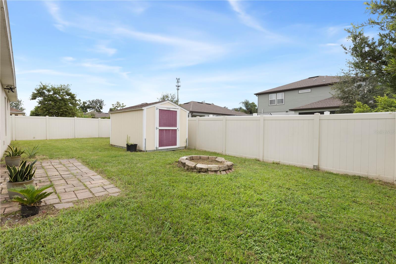 VINEYARD RESERVE - Residential