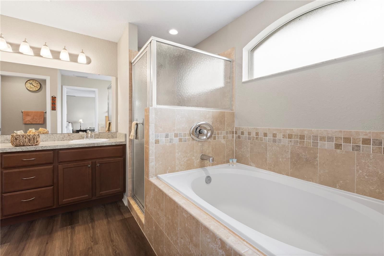 VINEYARD RESERVE - Residential