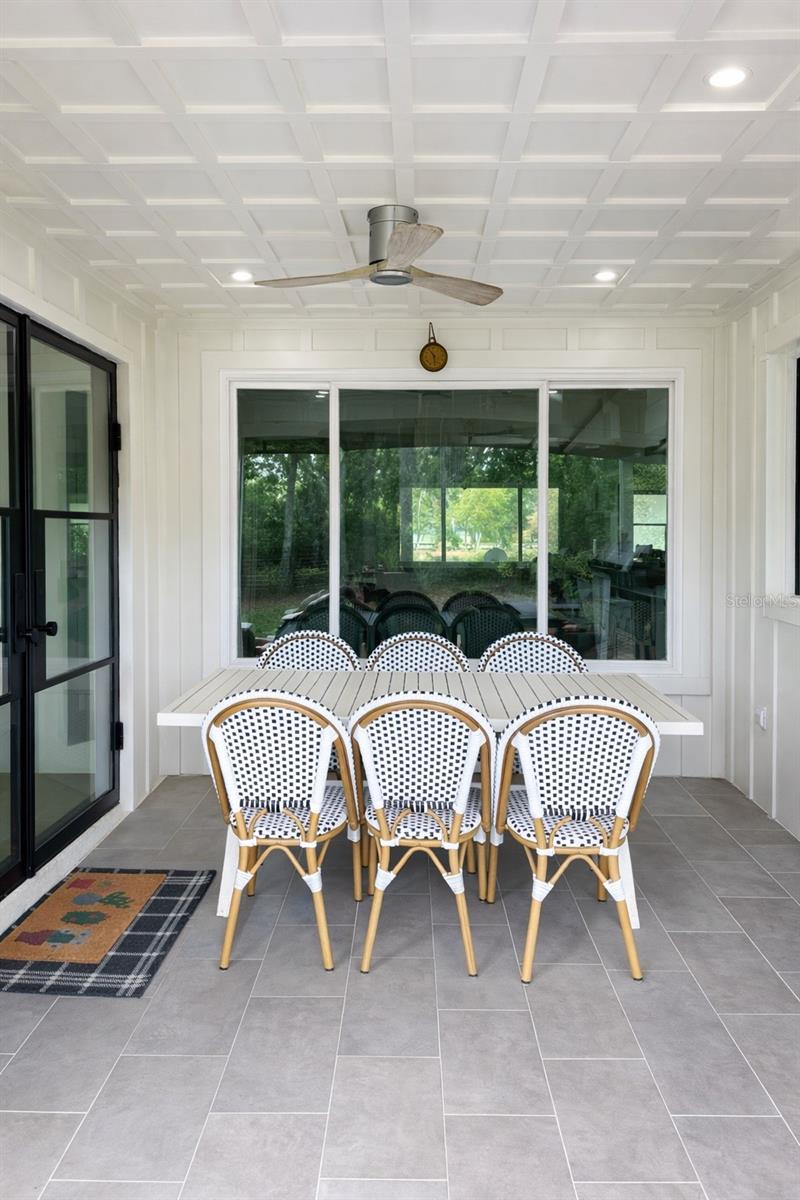 LAKE HART ESTATE - Residential