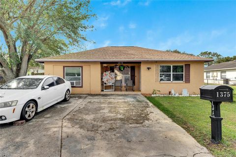 A home in LAKELAND