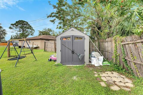 A home in LAKELAND