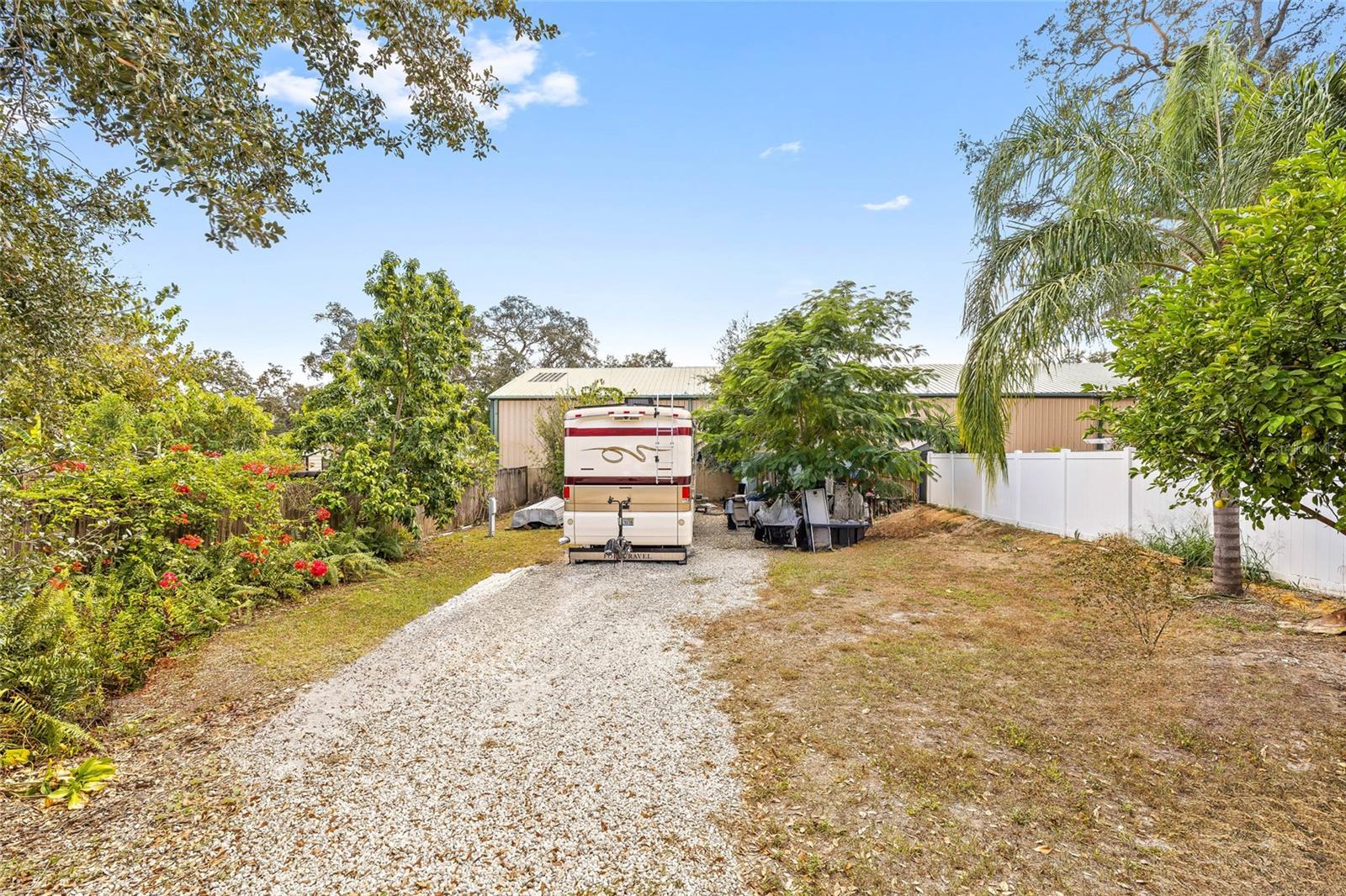 1020 W RAMBLA STREET