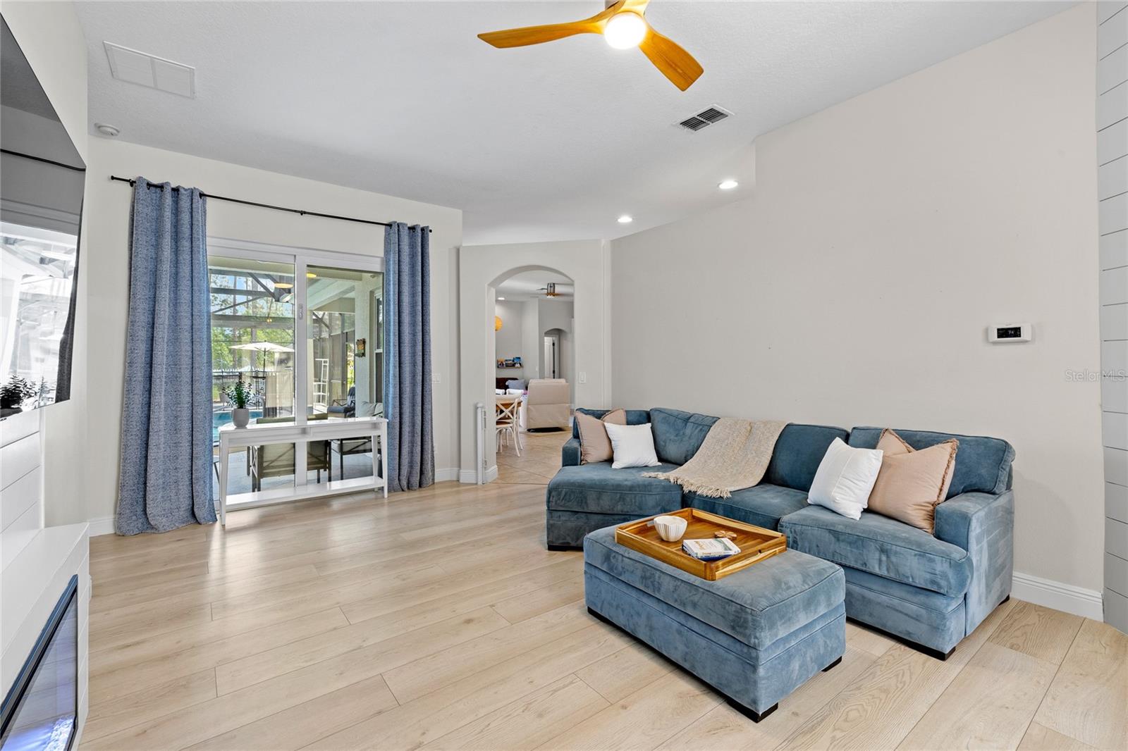 HIGHLANDS RESERVE PH 06 - Residential