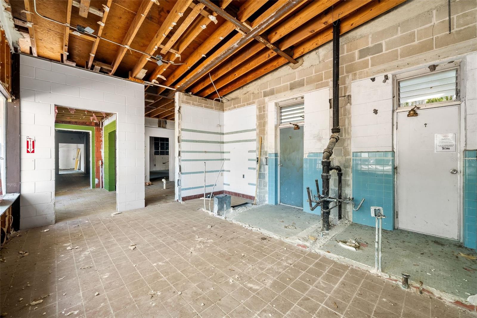 J.B.BAILEY ESTATE - Commercial Sale