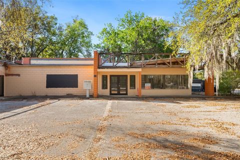 512 NW 10TH AVENUE GAINESVILLE FL 32601