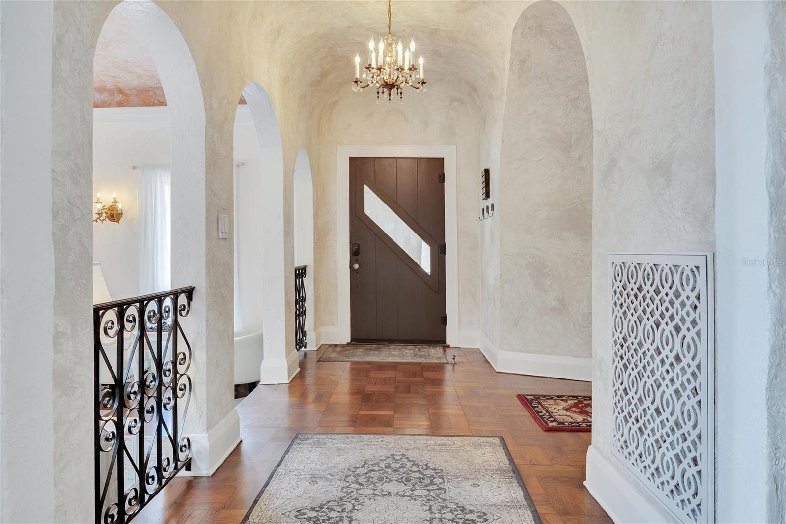 CLEVELAND HEIGHTS - Residential