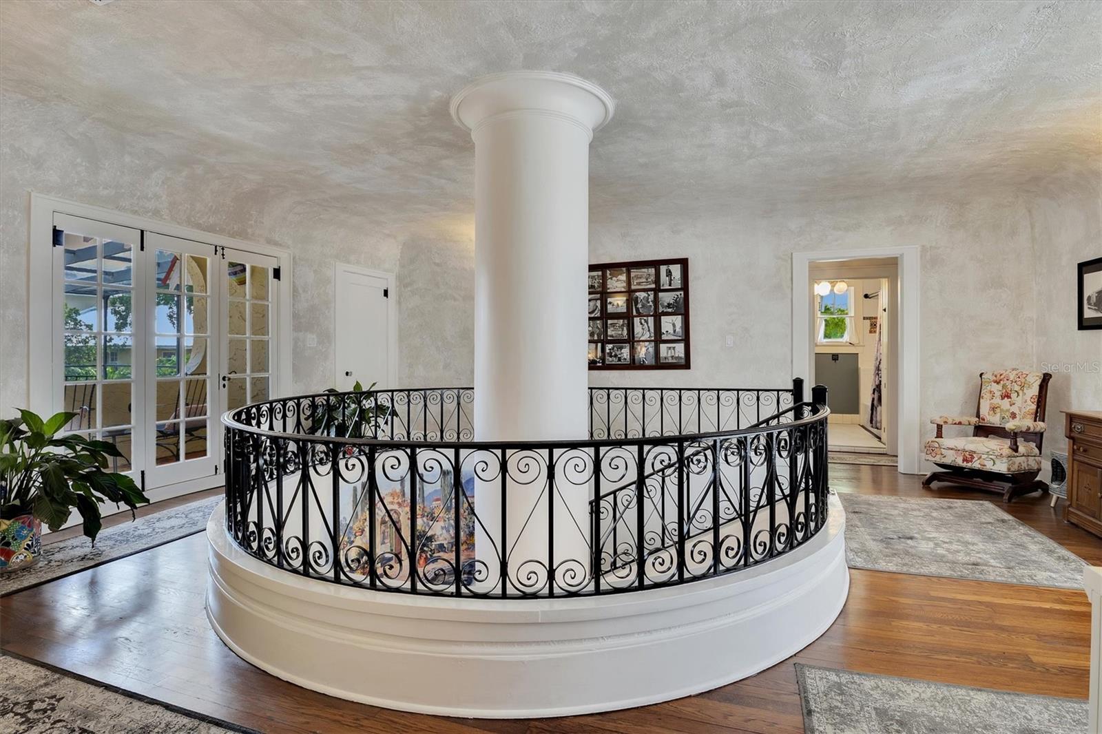 CLEVELAND HEIGHTS - Residential