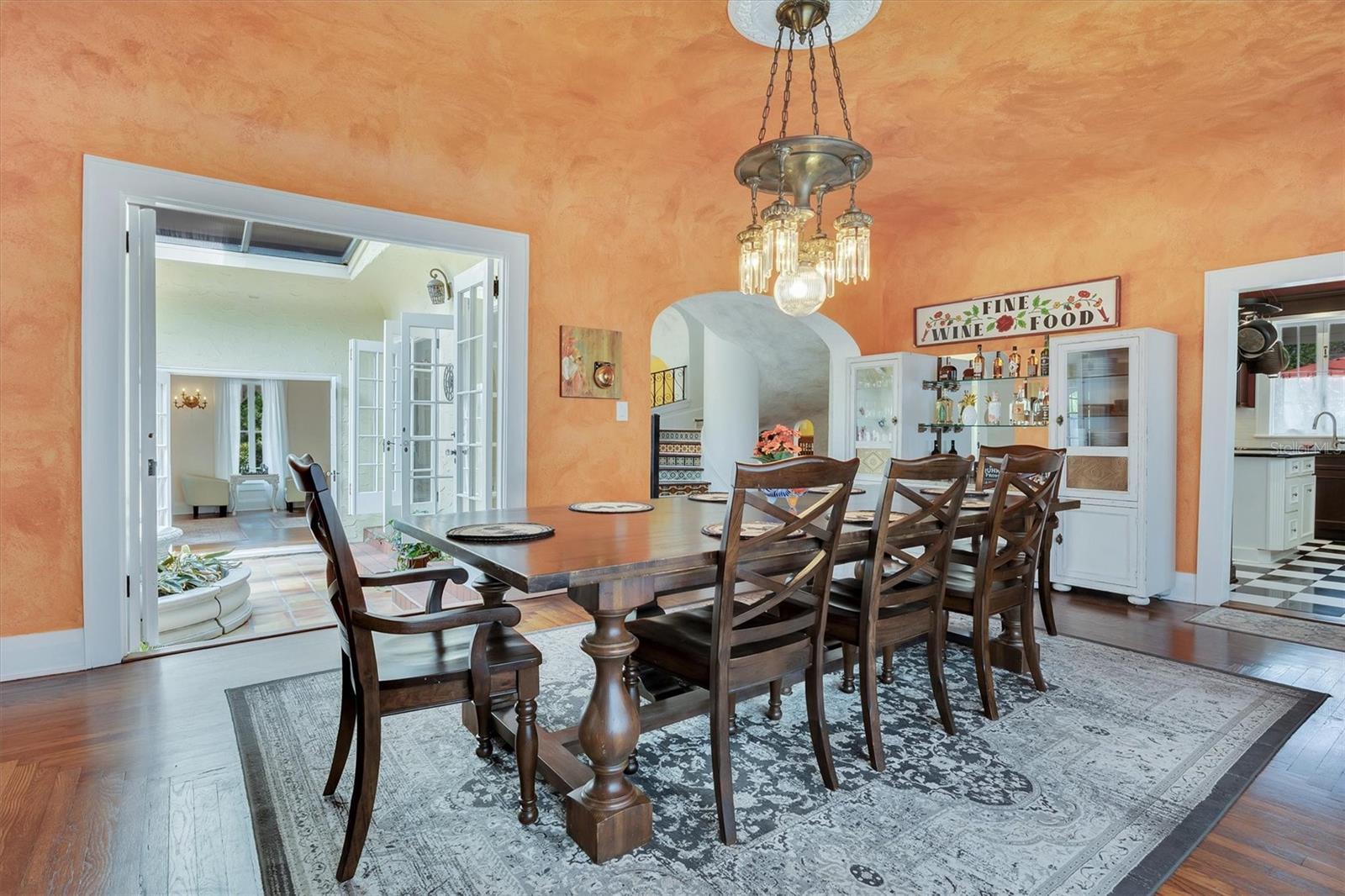 CLEVELAND HEIGHTS - Residential