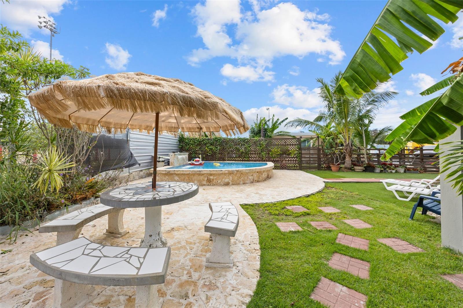 BARRIO CALVACHE - Residential