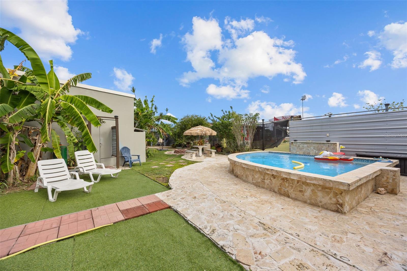 BARRIO CALVACHE - Residential