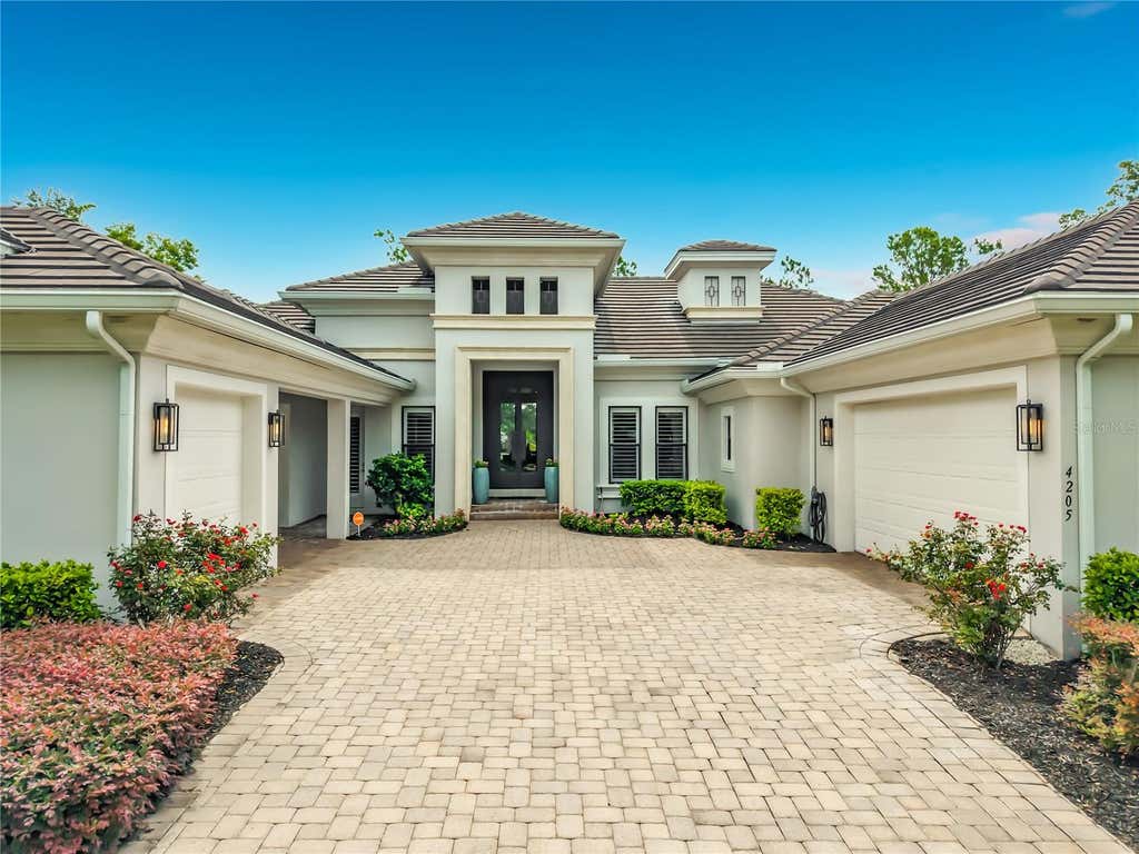Photo of 4205 Clarice Estates Drive, Windermere, FL 34786 (MLS # O6419164)