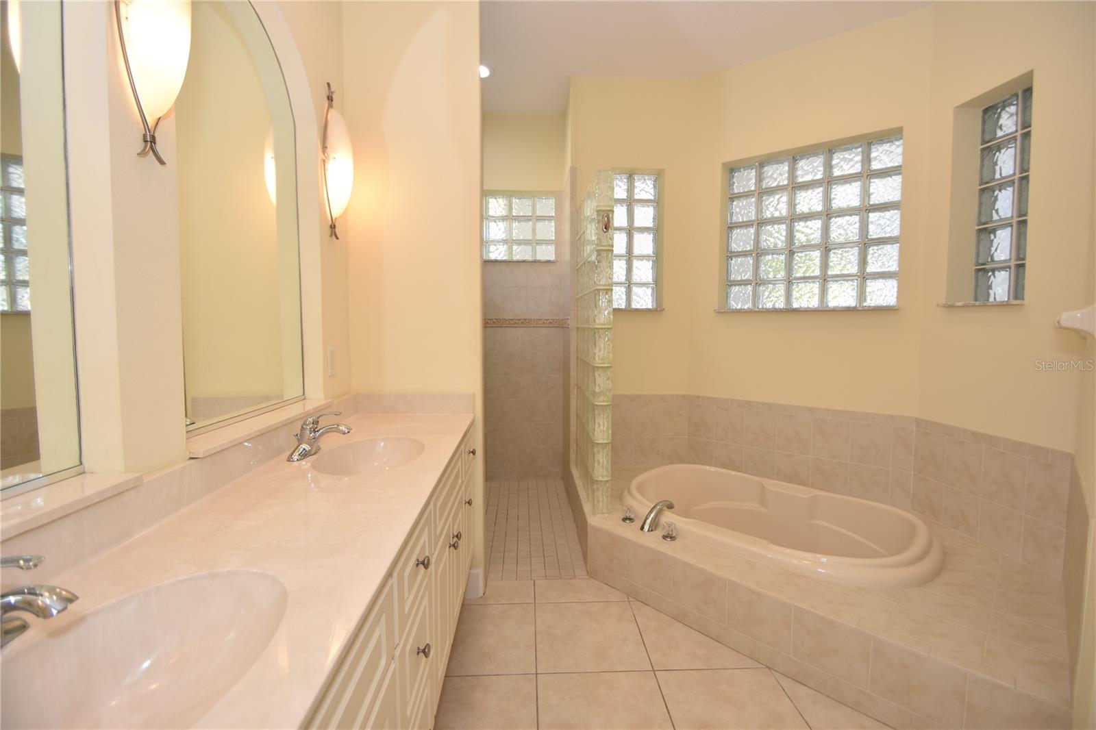 GRAND HAVEN - Residential Lease