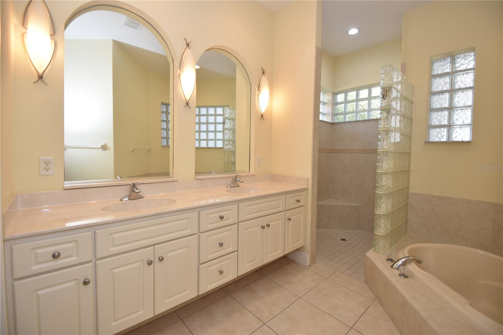 GRAND HAVEN - Residential Lease