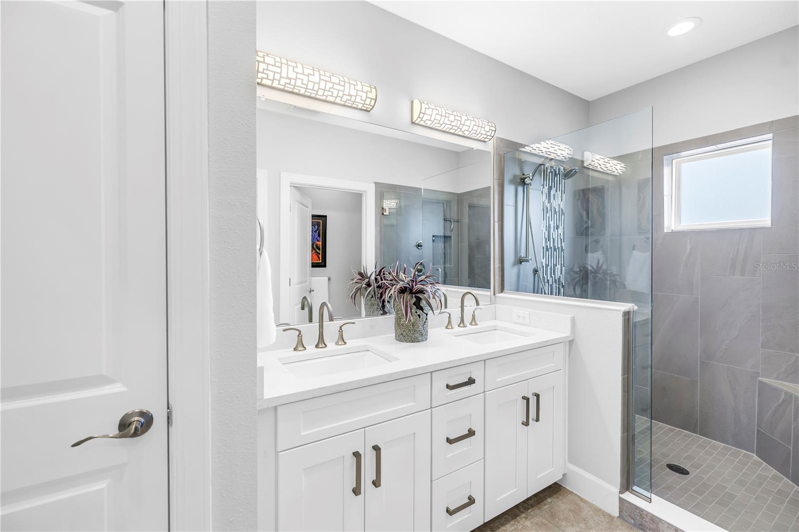 THE COVE AT LOGGERHEAD MARINA - Residential