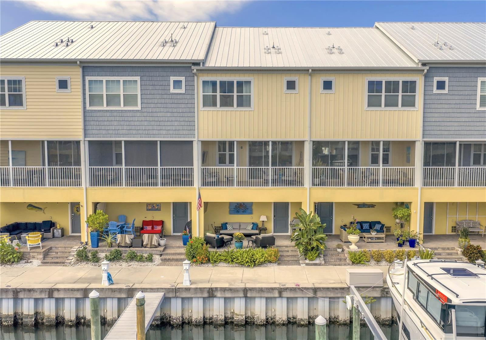 THE COVE AT LOGGERHEAD MARINA - Residential