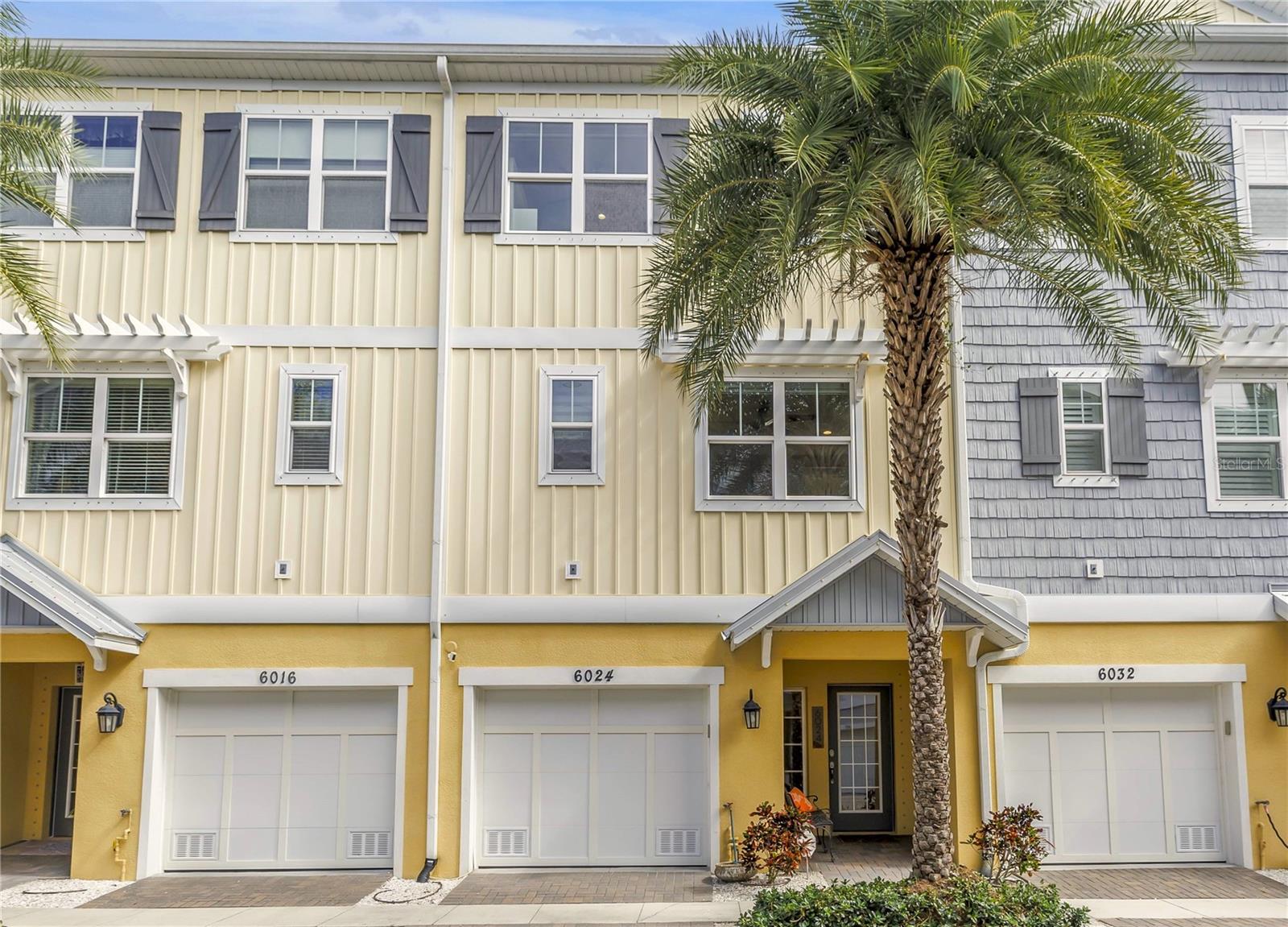 THE COVE AT LOGGERHEAD MARINA - Residential