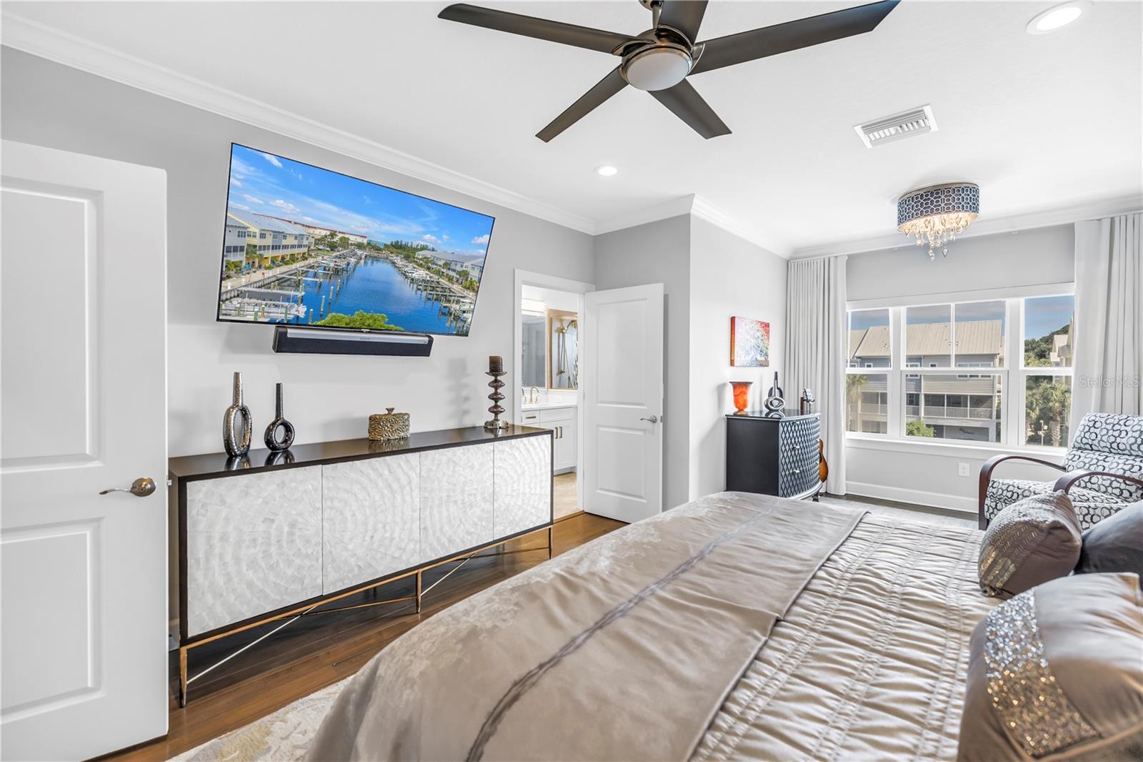 THE COVE AT LOGGERHEAD MARINA - Residential