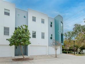 Welcome home to this awesome contemporary modern townhome!! Located in the desirable area of South Tampa, close to Hyde Park, downtown Tampa, Plant High School, Universities and all the great restaurants, shopping and coffee shops.
This 3-story townhome offers 3 bedrooms/3.5 bathrooms and 2 car garage. First level features en-suite with full bath and offers separate private entrance. Second level features re-modeled kitchen with granite counter tops, kitchen island and separate eat-in area which leads to a Juliette balcony and hardwood floors. Extra-large family room with lots of windows for natural light, hardwood floors and many upgrades. Third level offers two bedrooms with 2 private full baths and walk-in closets, hardwood floors and many upgrades. Townhome rented unfurnished.
Hidden gem available for rent and to call home! Must hurry! this rental won't last.