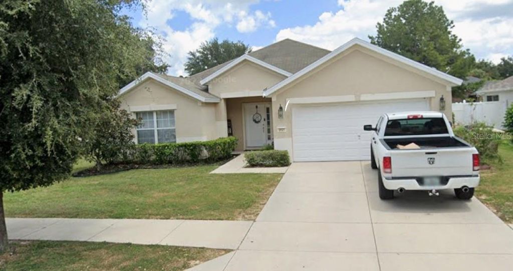 Photo of 3921 SW 58th Avenue, Ocala, FL 34474 (MLS # OM710854)