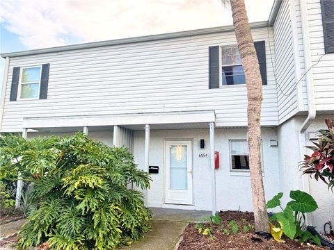 Photo of 6054 Amberly Court #T21, Orlando, FL 32822 (MLS # O6325069) Photo of 6054 Amberly Court #T21, Orlando, FL 32822 (MLS # O6325069)