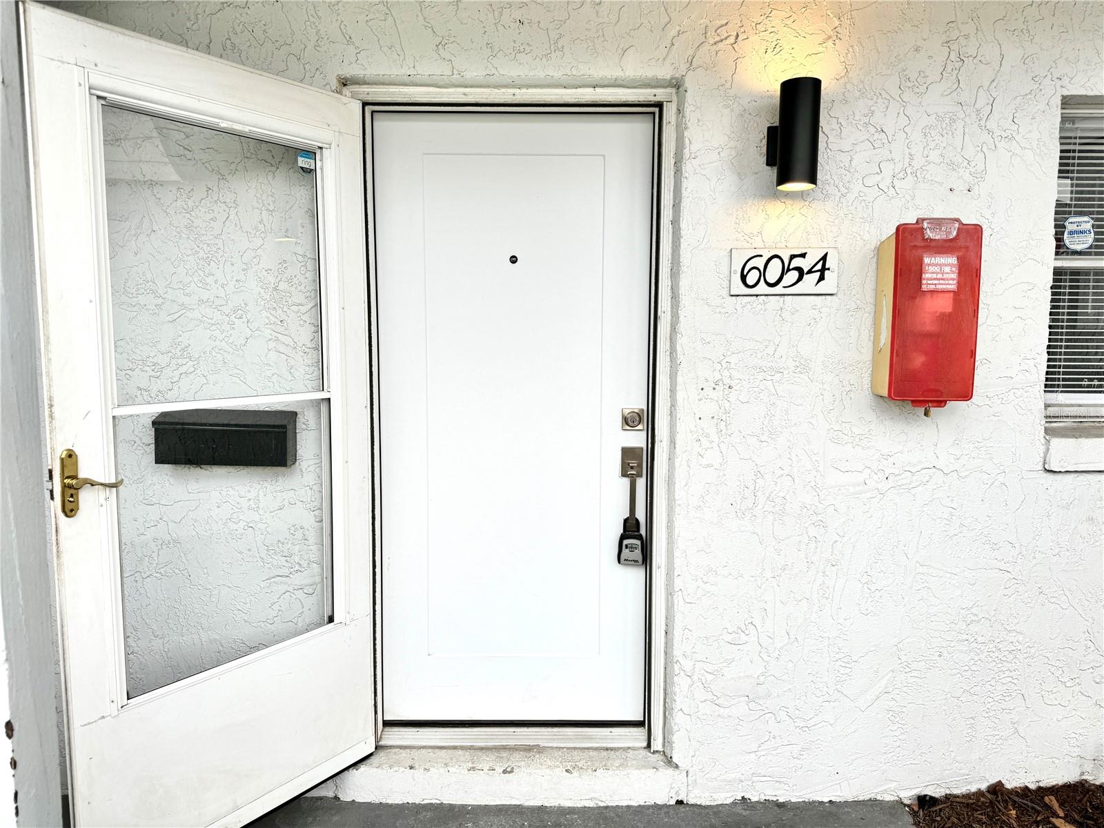 6054 AMBERLY COURT T21
