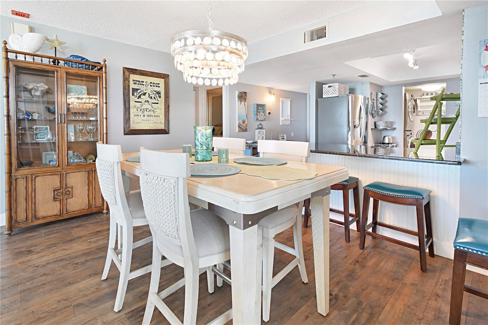 MADEIRA TOWERS CONDO - Residential