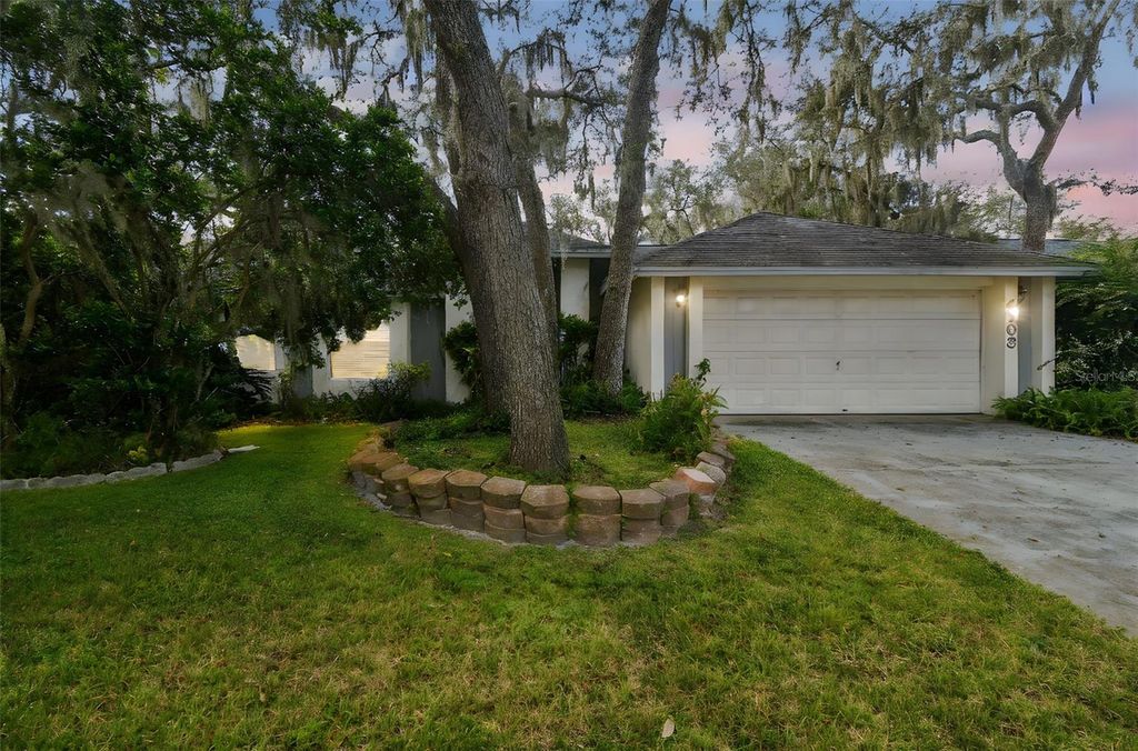 Photo of 4103 Kipling Avenue, Plant City, FL 33566 (MLS # TB8439559)