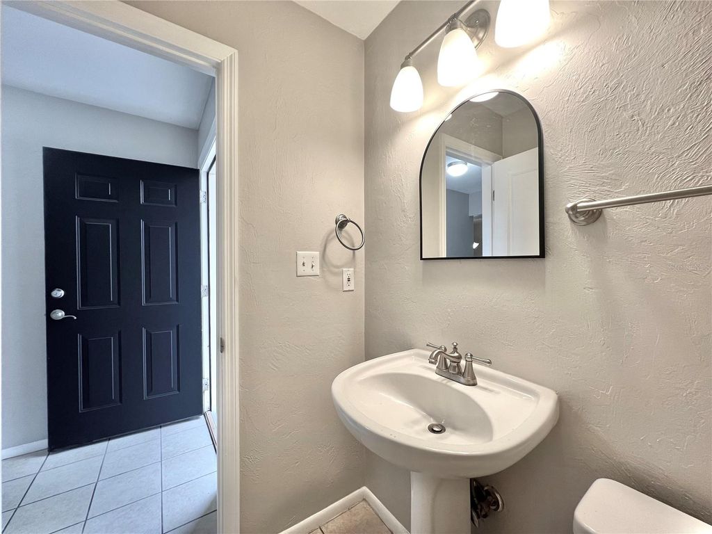 Photo of 507 NW 39th Road #312, Gainesville, FL 32607 (MLS # GC532095)