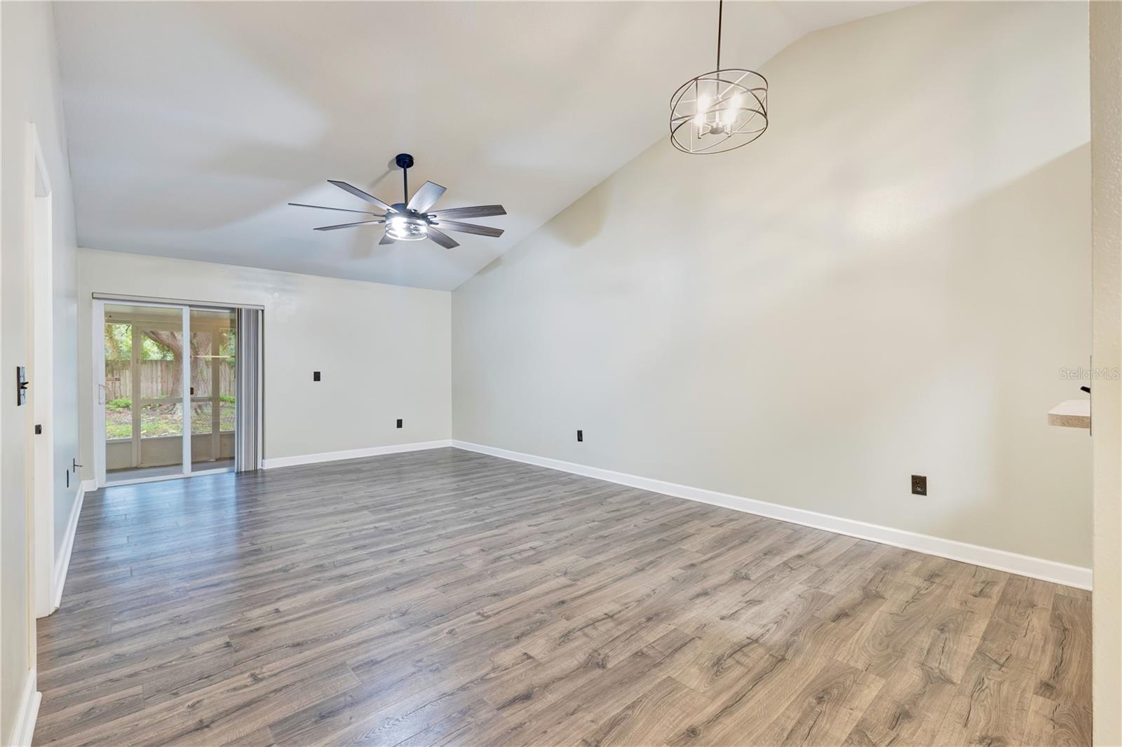 3231 VILLA WAY CIRCLE
