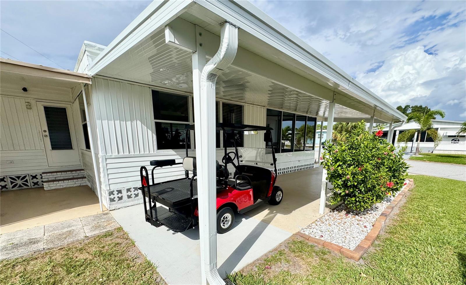 TRI-PAR ESTATES - Residential