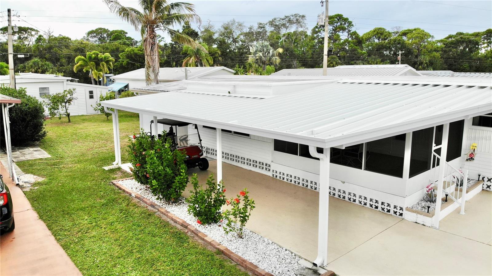 TRI-PAR ESTATES - Residential