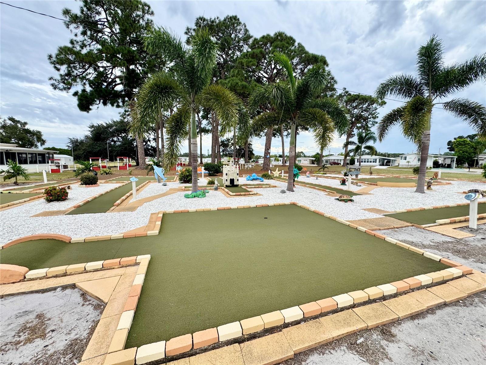 TRI-PAR ESTATES - Residential