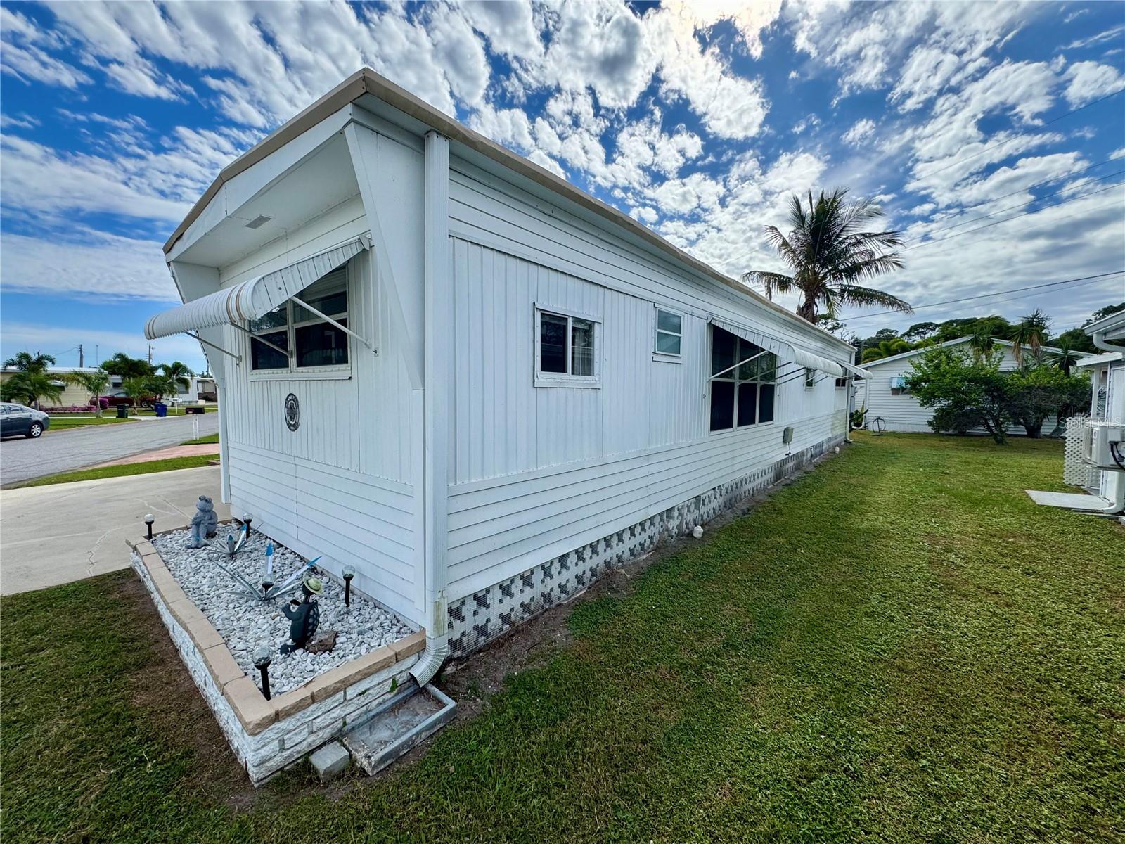 TRI-PAR ESTATES - Residential