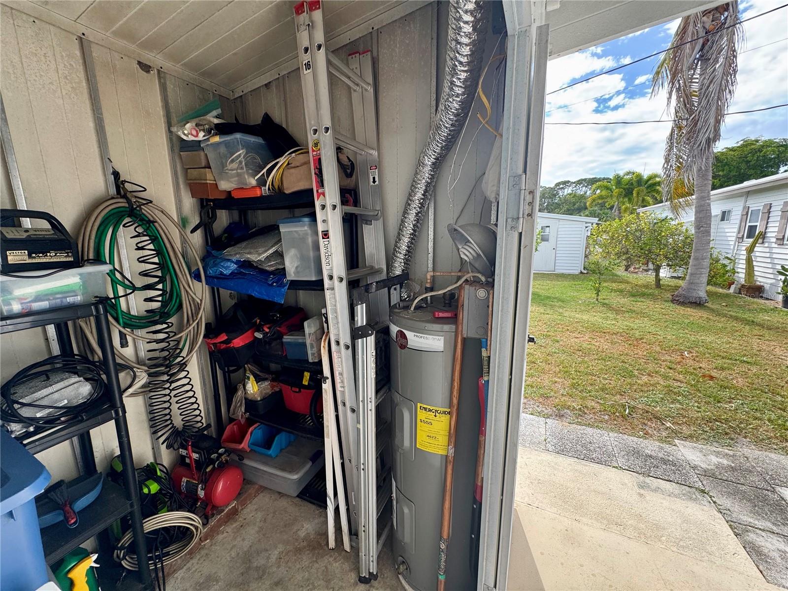 TRI-PAR ESTATES - Residential