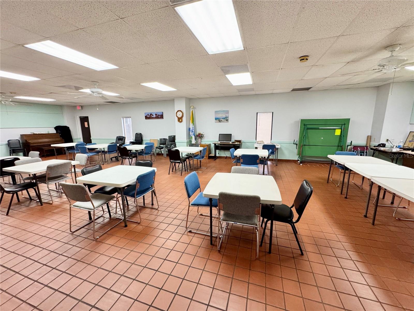 TRI-PAR ESTATES - Residential