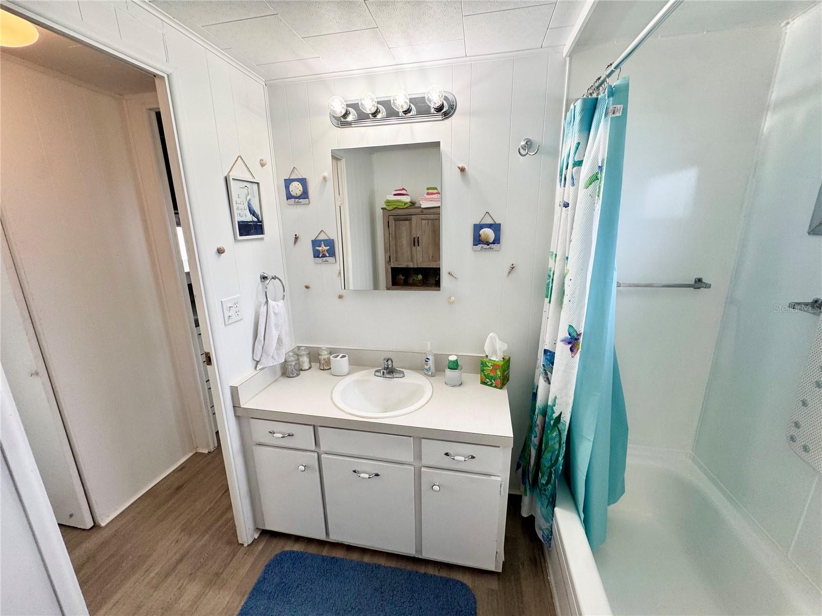 TRI-PAR ESTATES - Residential