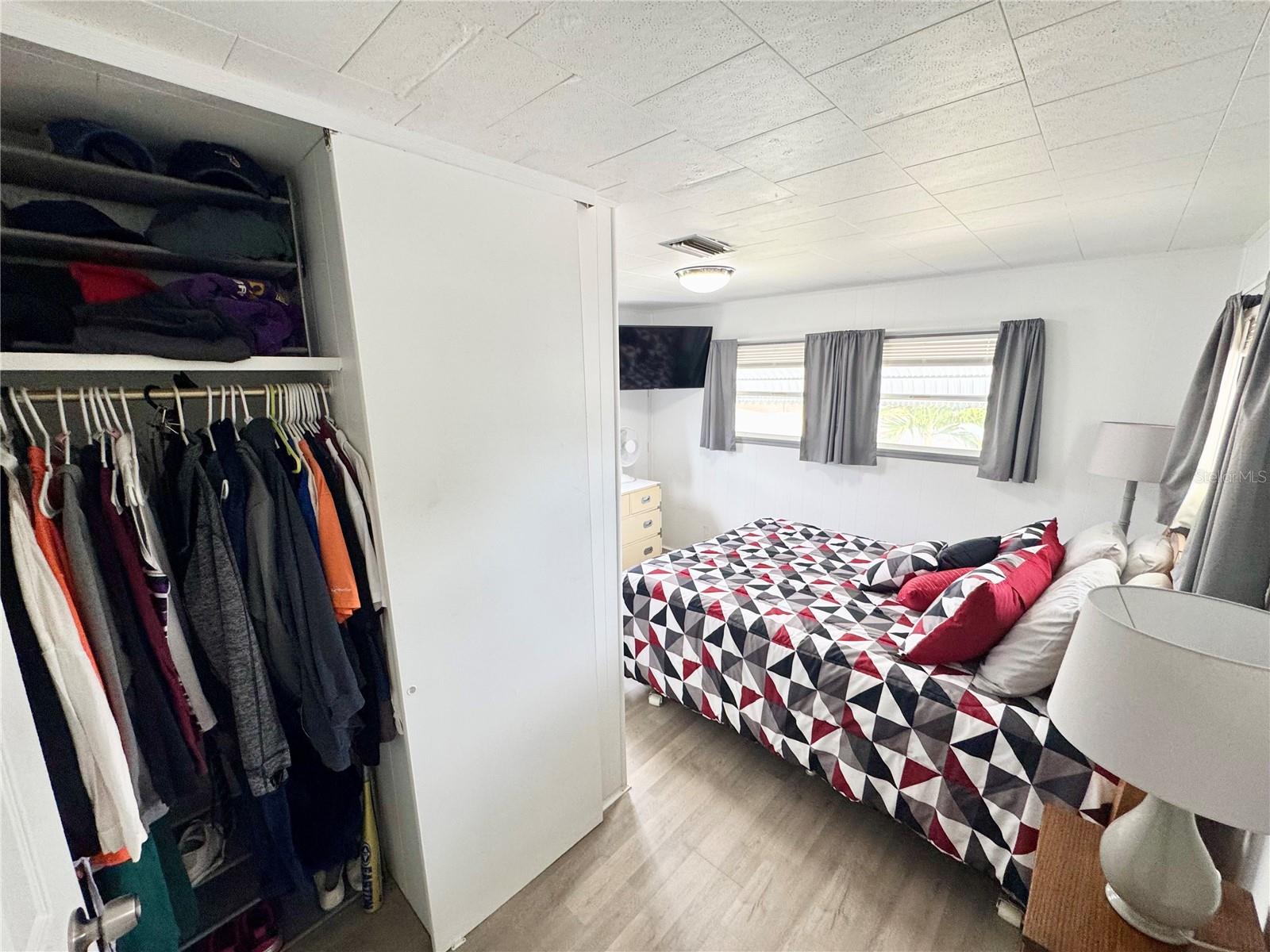 TRI-PAR ESTATES - Residential