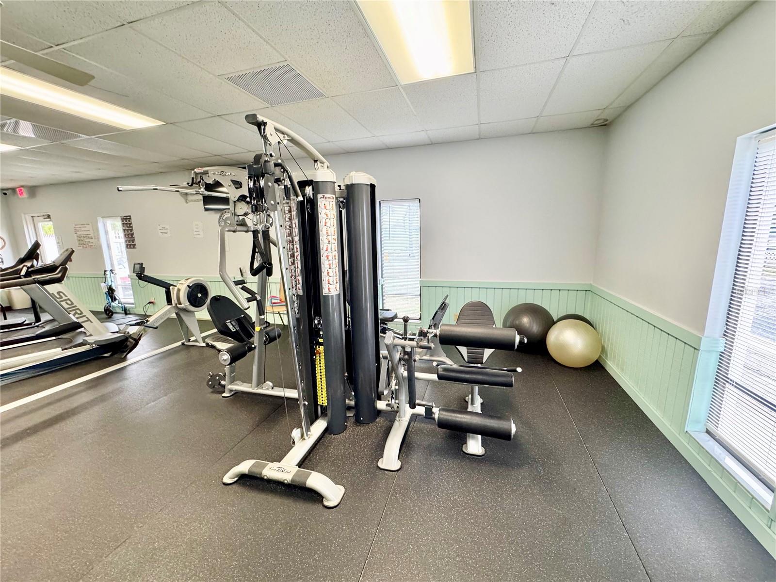 TRI-PAR ESTATES - Residential