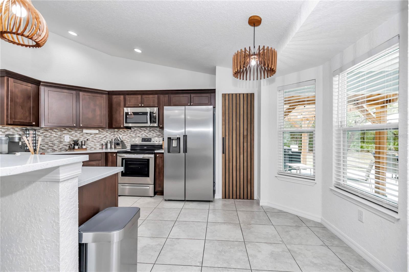 MARION OAKS UN 06 - Residential