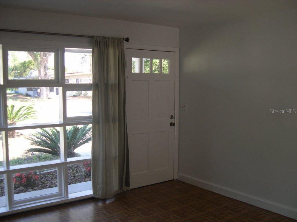 CASSELBERRY HEIGHTS - Residential Lease