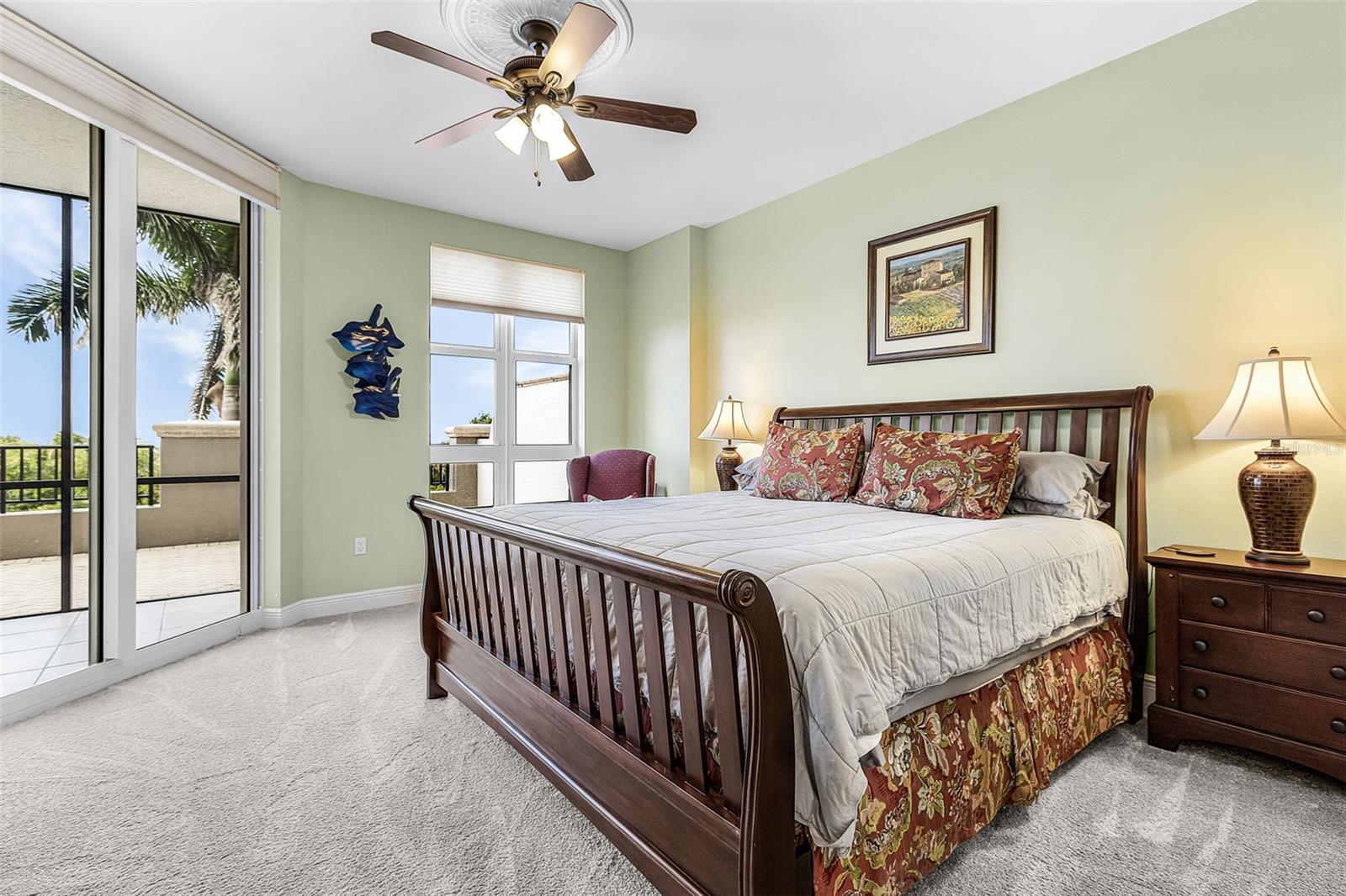 GRANDE IS TWRS 03 & 04 - Residential