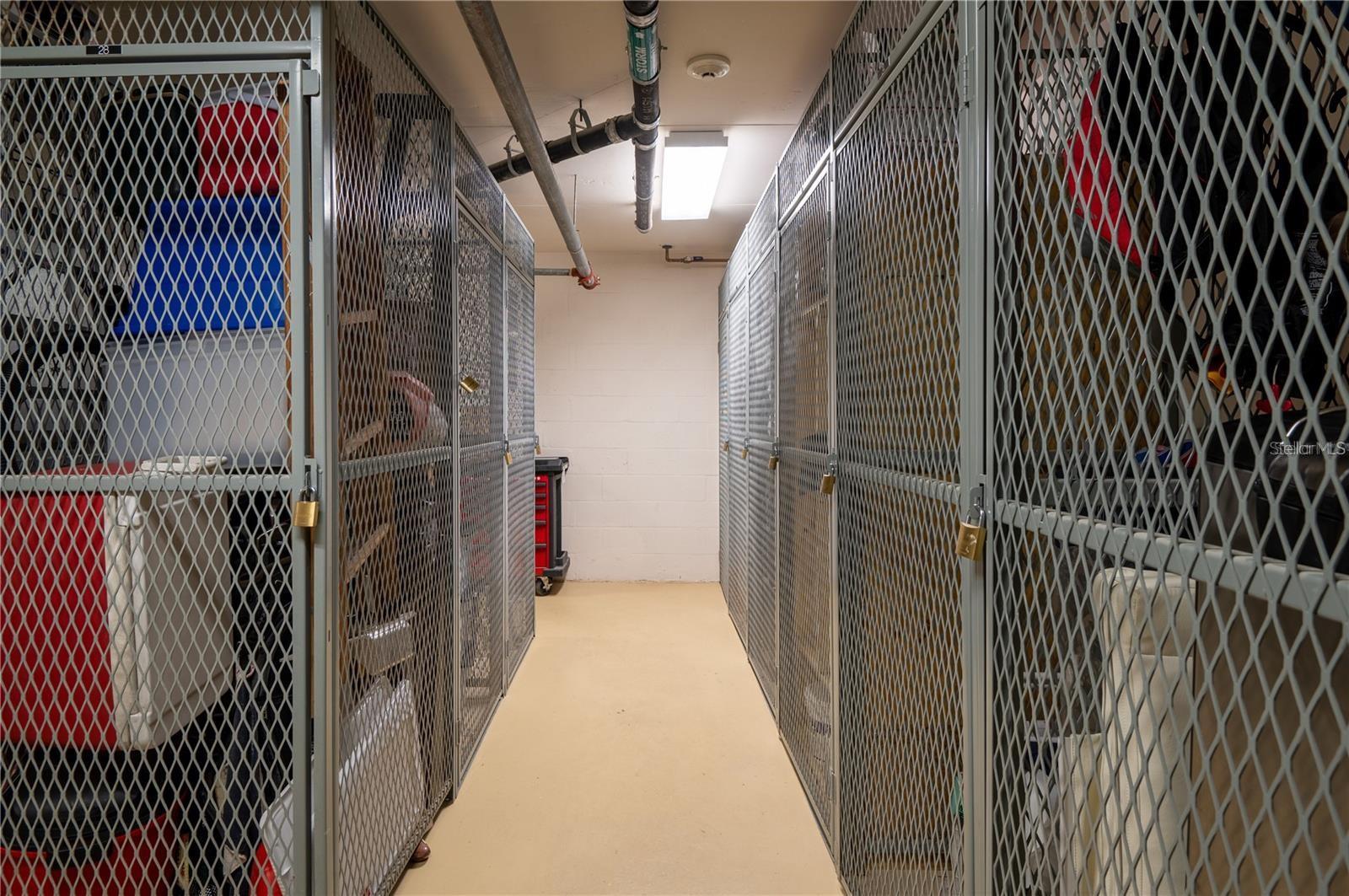 GRANDE IS TWRS 03 & 04 - Residential