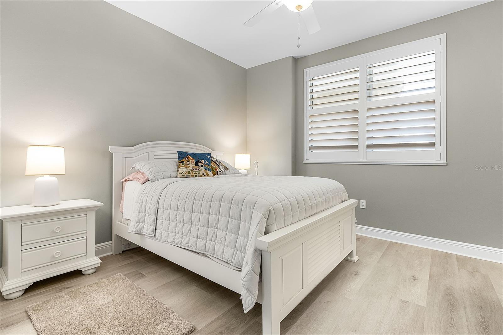 GRANDE IS TWRS 03 & 04 - Residential