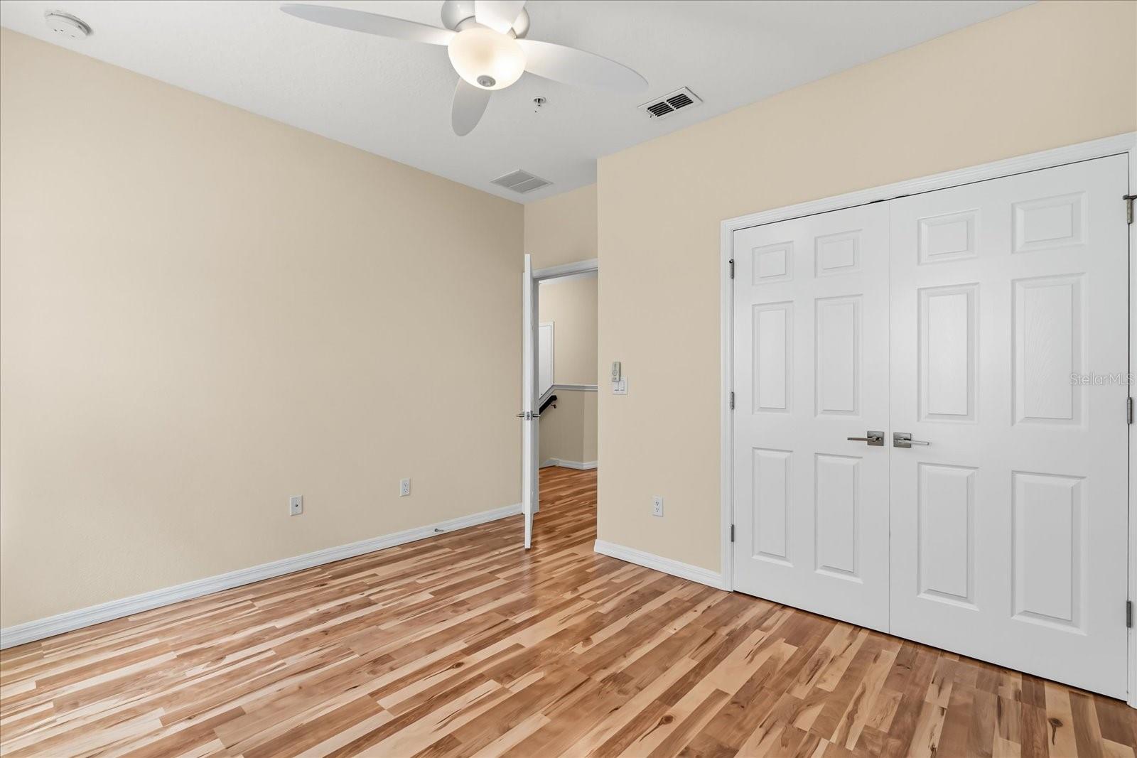 ROYAL VISTA - Residential Lease