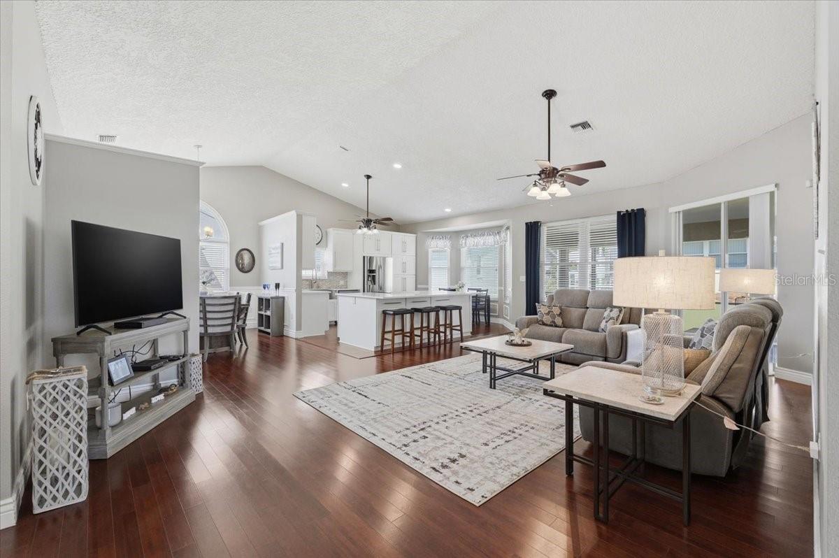 5832 SWALLOW DRIVE