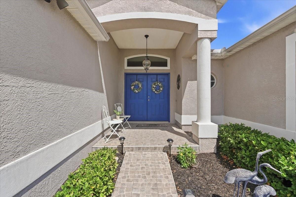 5832 SWALLOW DRIVE