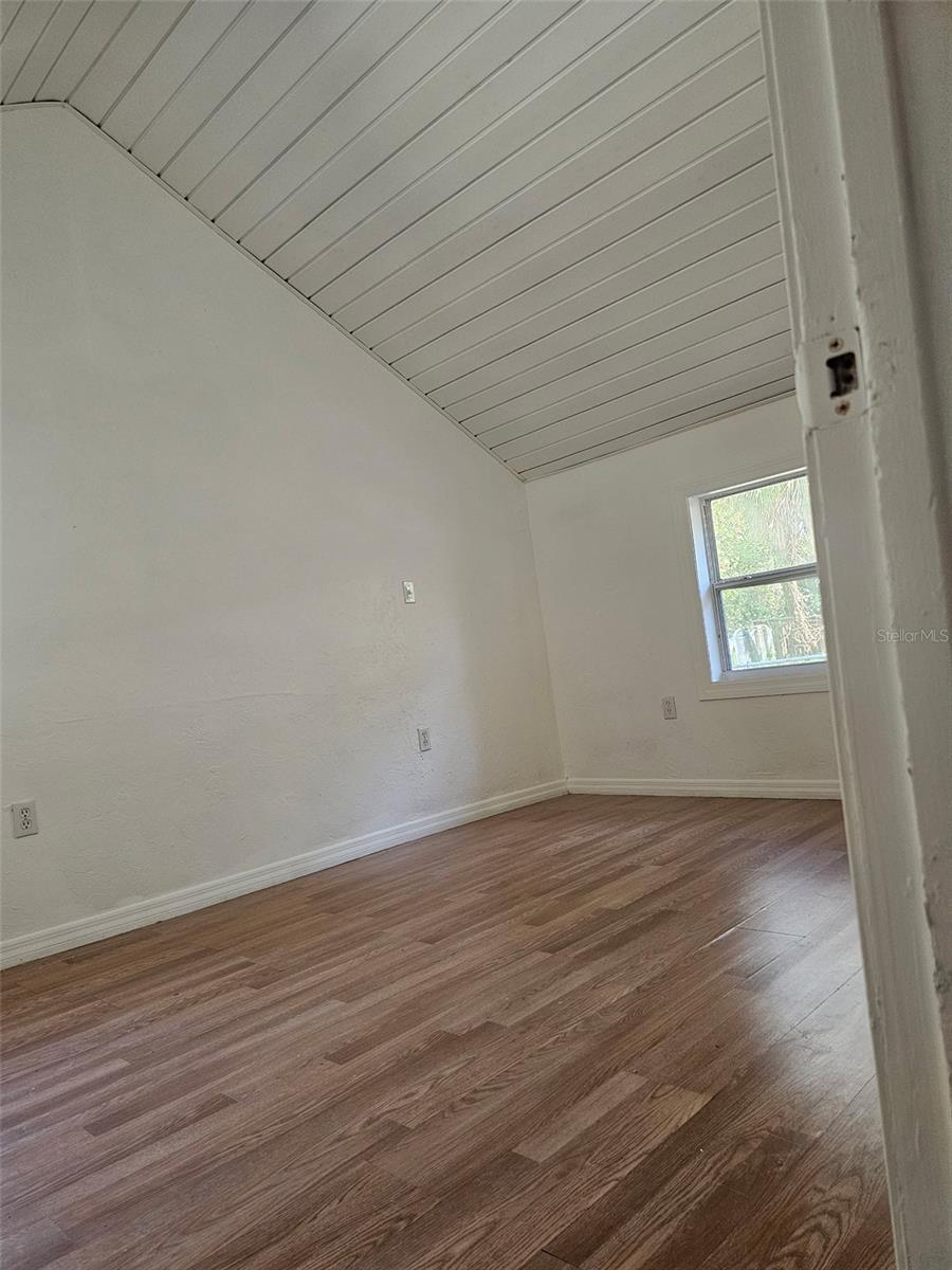 IRVINGTON HEIGHTS - Residential