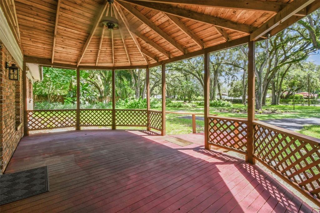 Photo of 2818 Viola Lane, Valrico, FL 33594 (MLS # TB8423067)