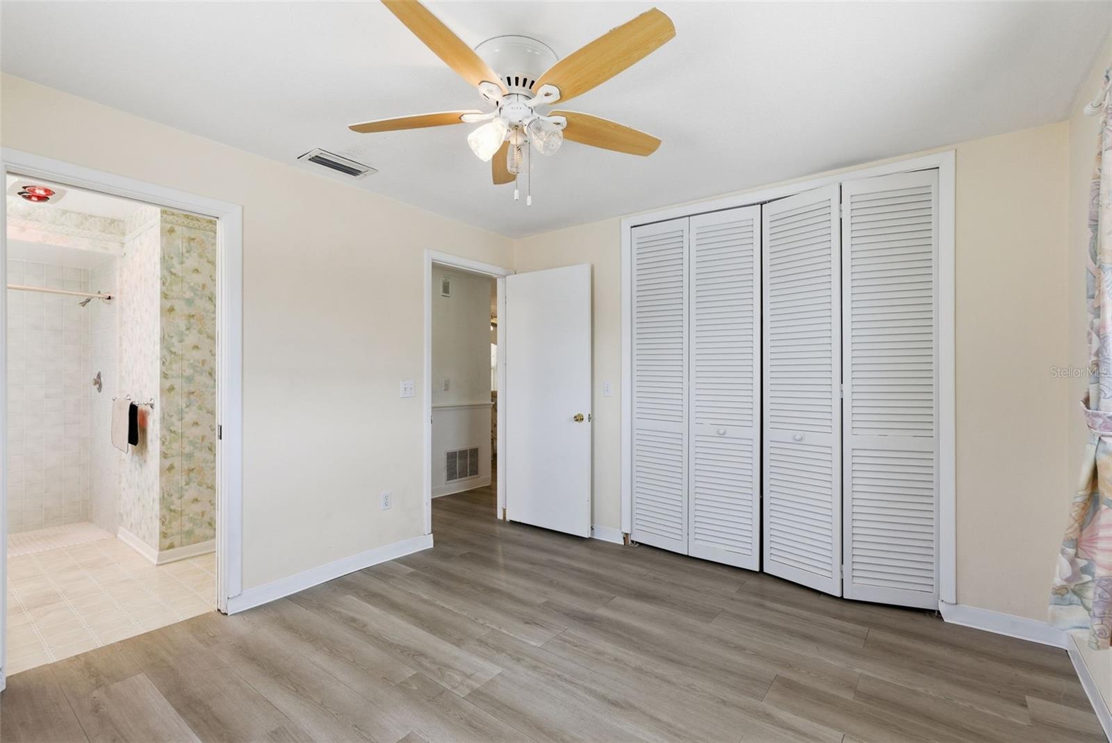 PASADENA GOLF CLUB ESTATES SEC 4 - Residential
